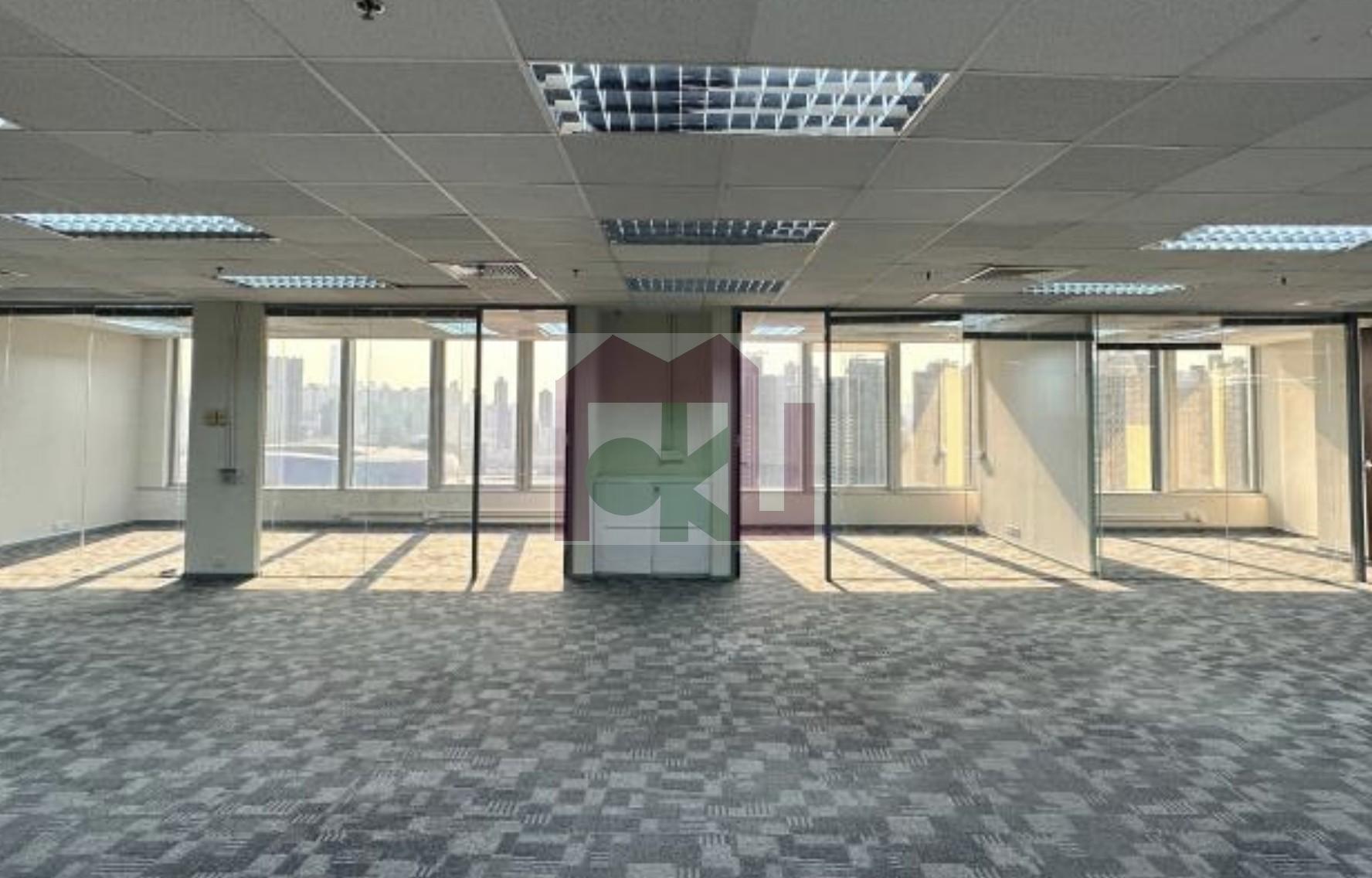 Skyline Tower building or unit photo